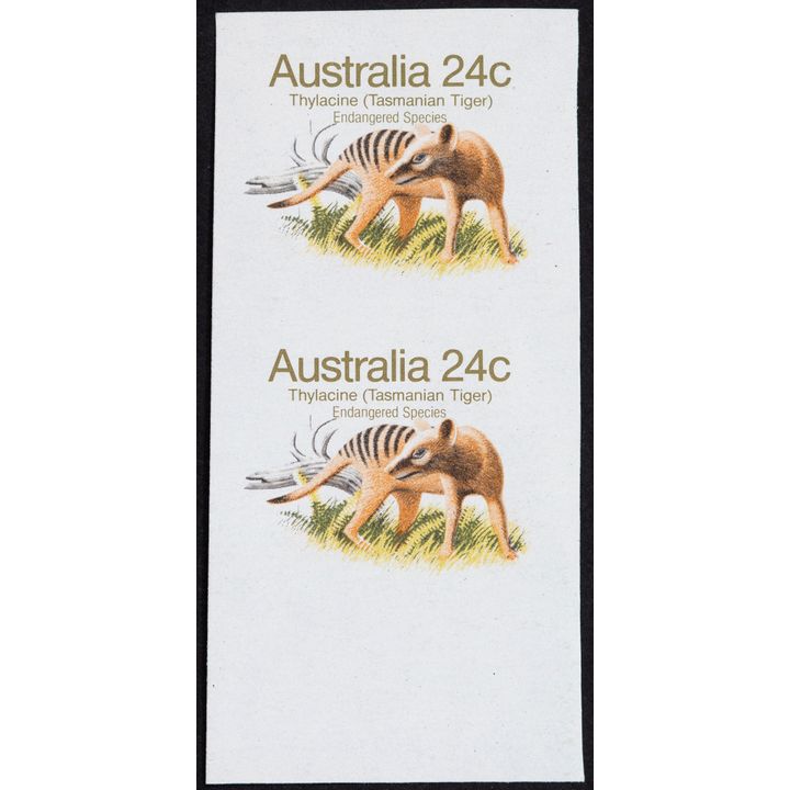 Pair, Thylacine - Tasmanian Tiger, Twenty-Four Cents, 1981, Fine
