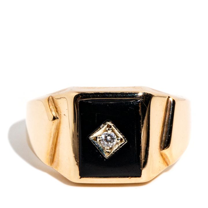 Diamond & Onyx 9 carat Gold Signet Riing