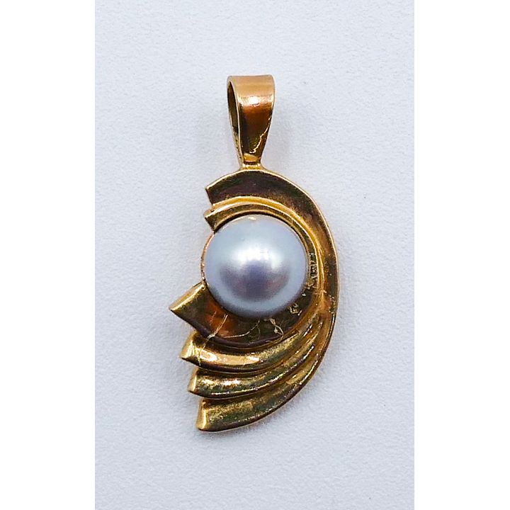 Maui Divers 14k Grey Pearl Art Pendant 1 1/8'' - 4.3 Grams