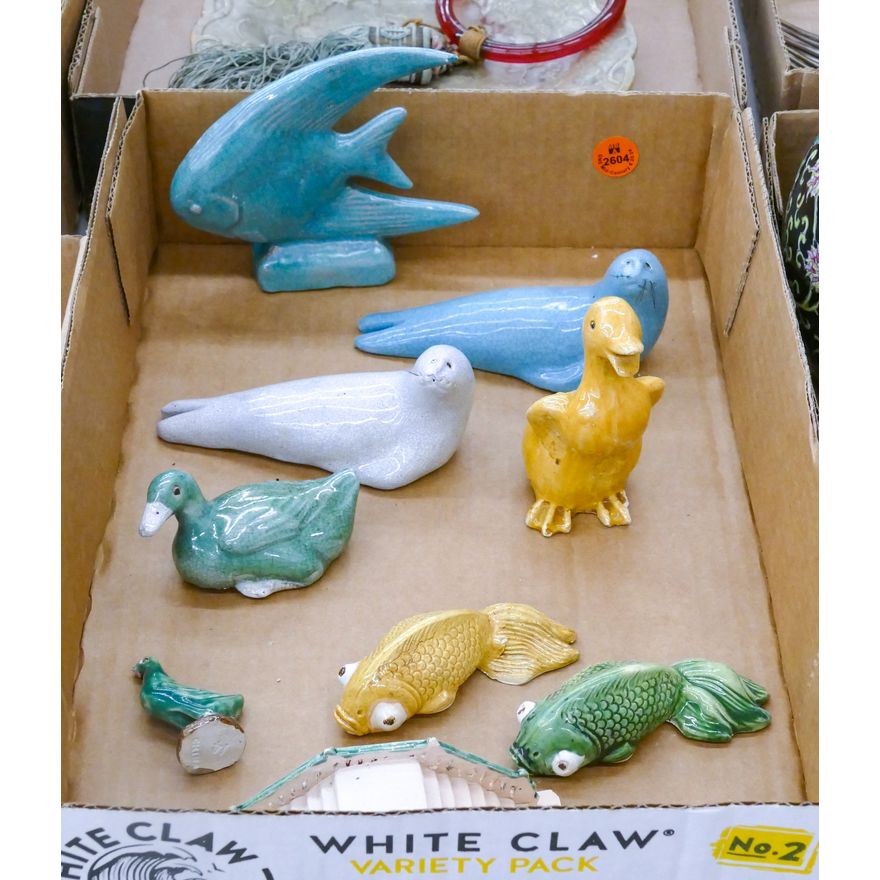 Box Old Chinese Shiwan Animal Figures