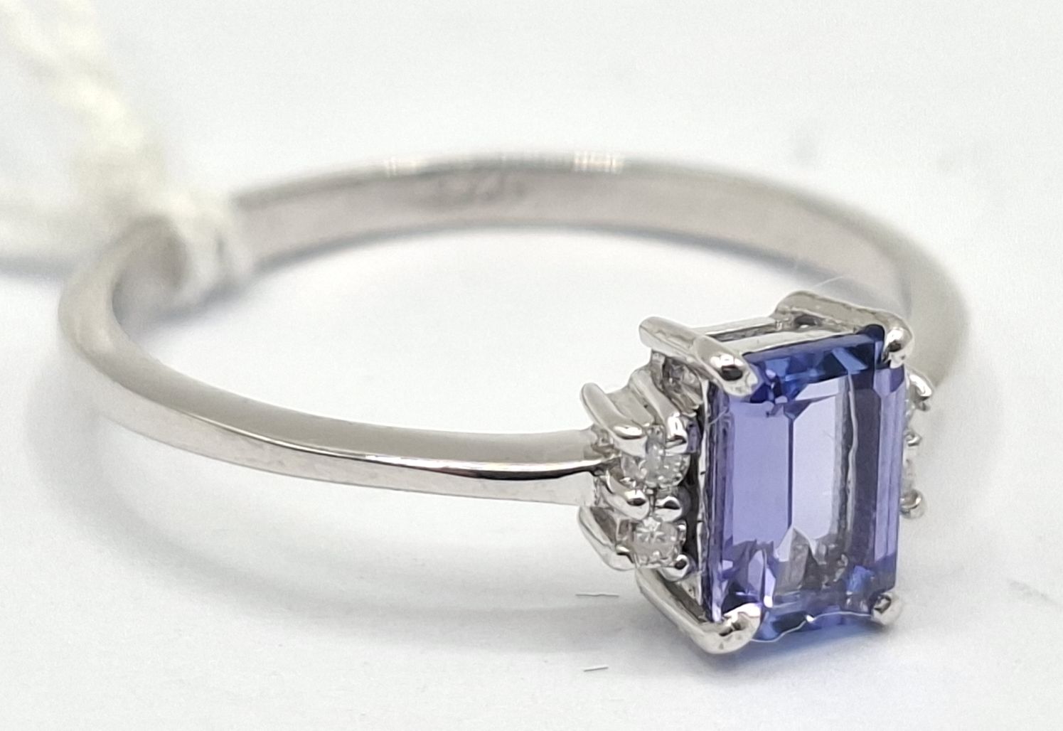 Dress Ring