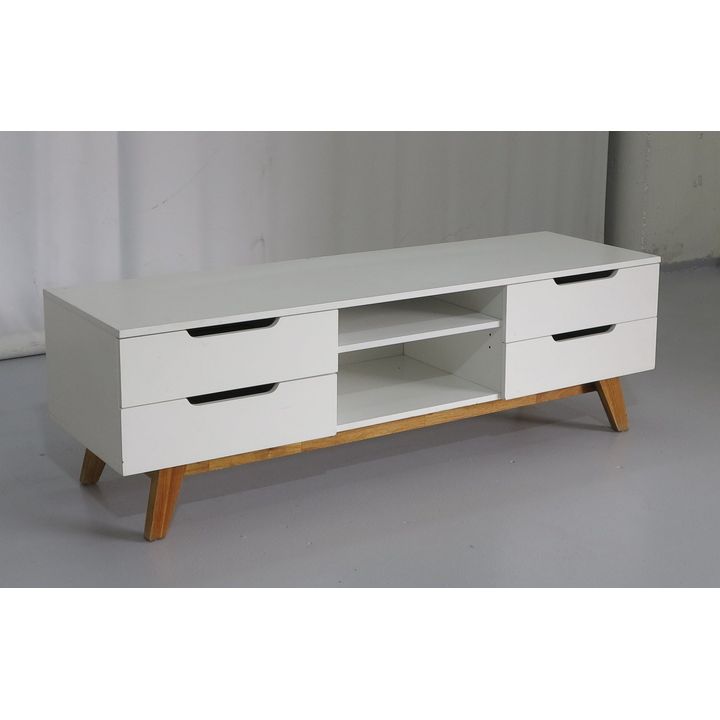 ENTERTAINMENT STAND