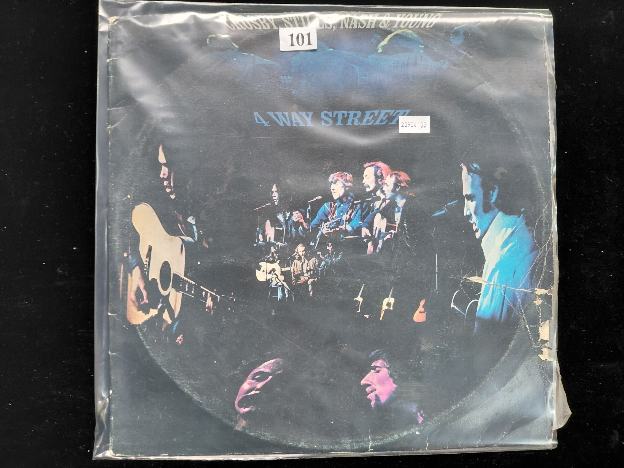101 · CROSBY STILLS NASH AND YOUNG