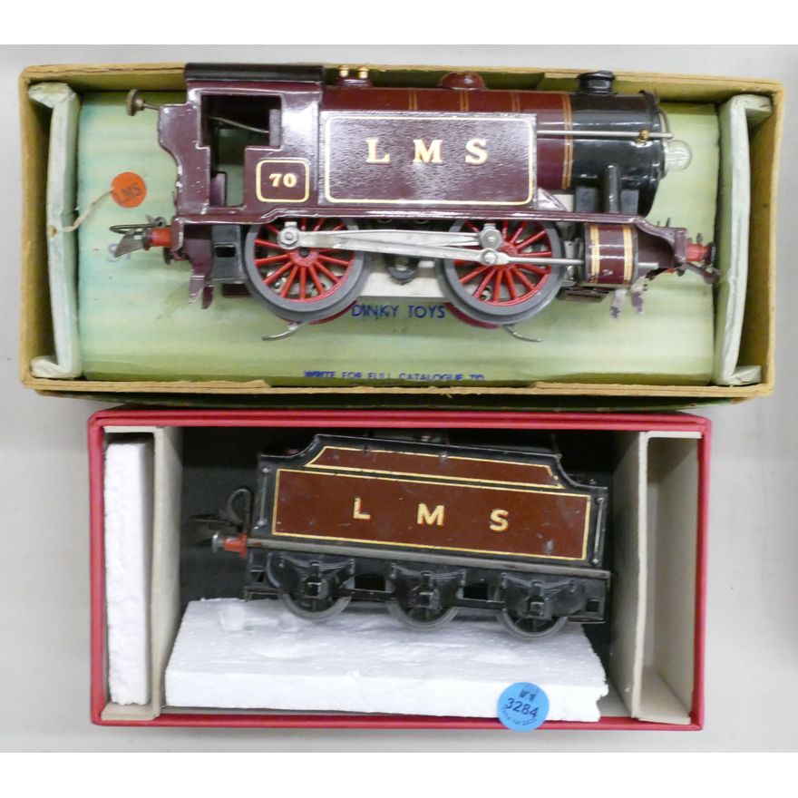 Hornby LMS 70 Train Engine and Tender with Boxes