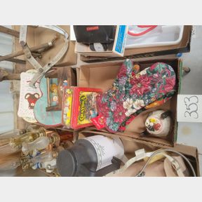 2 Boxes of oven mitts, crayons, and wall d�cor