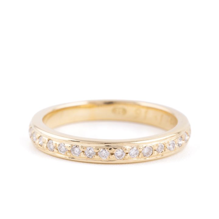 Diamond Band 9 Carat Gold