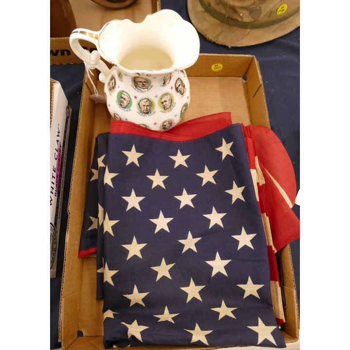 Box 4pc Vintage Mini US Flags & US Presidents Pitcher