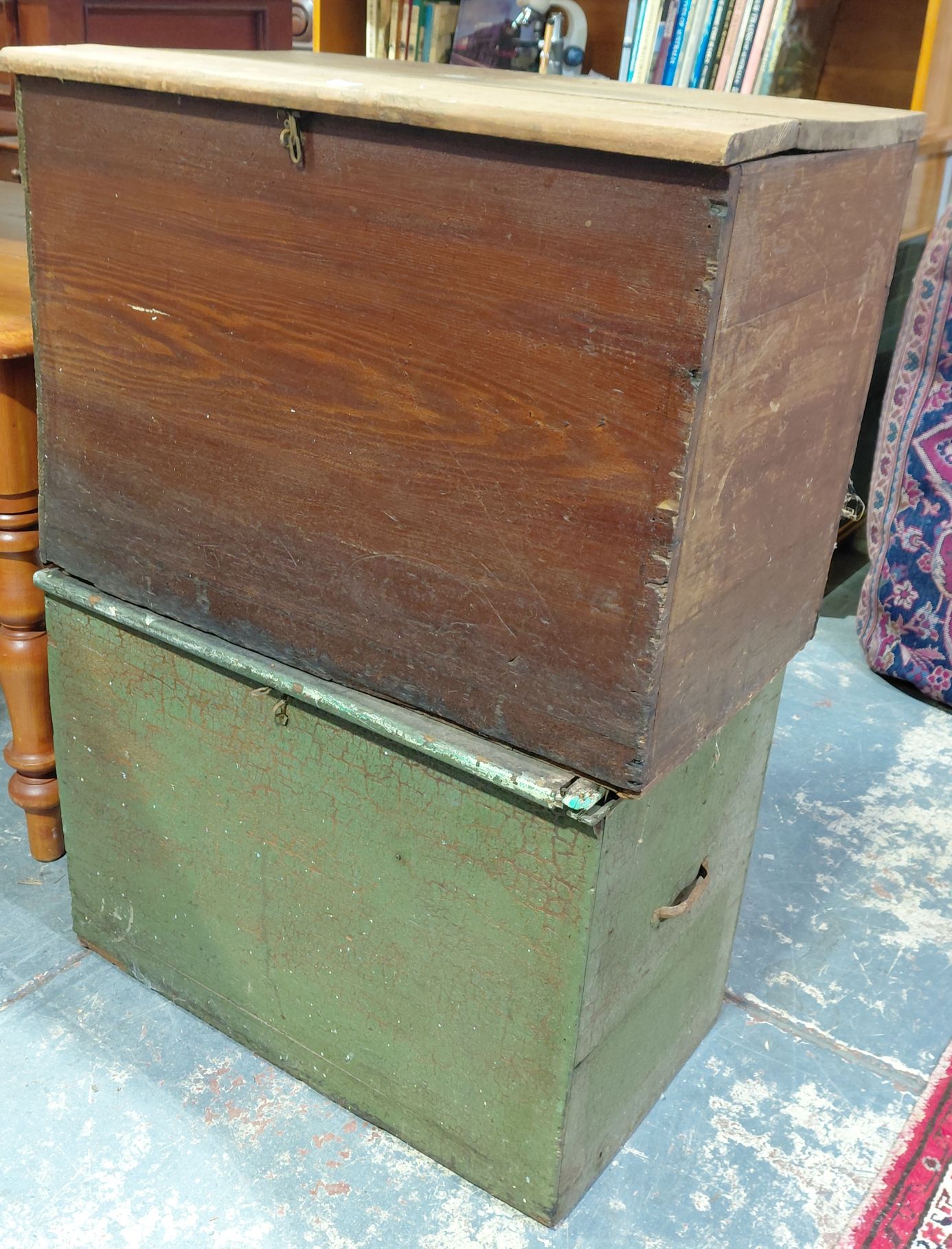 171 · 2 RUSTIC BOXES