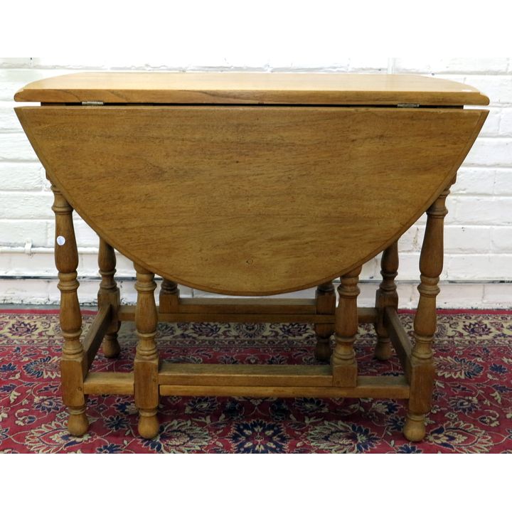 OAK GATELEG TABLE