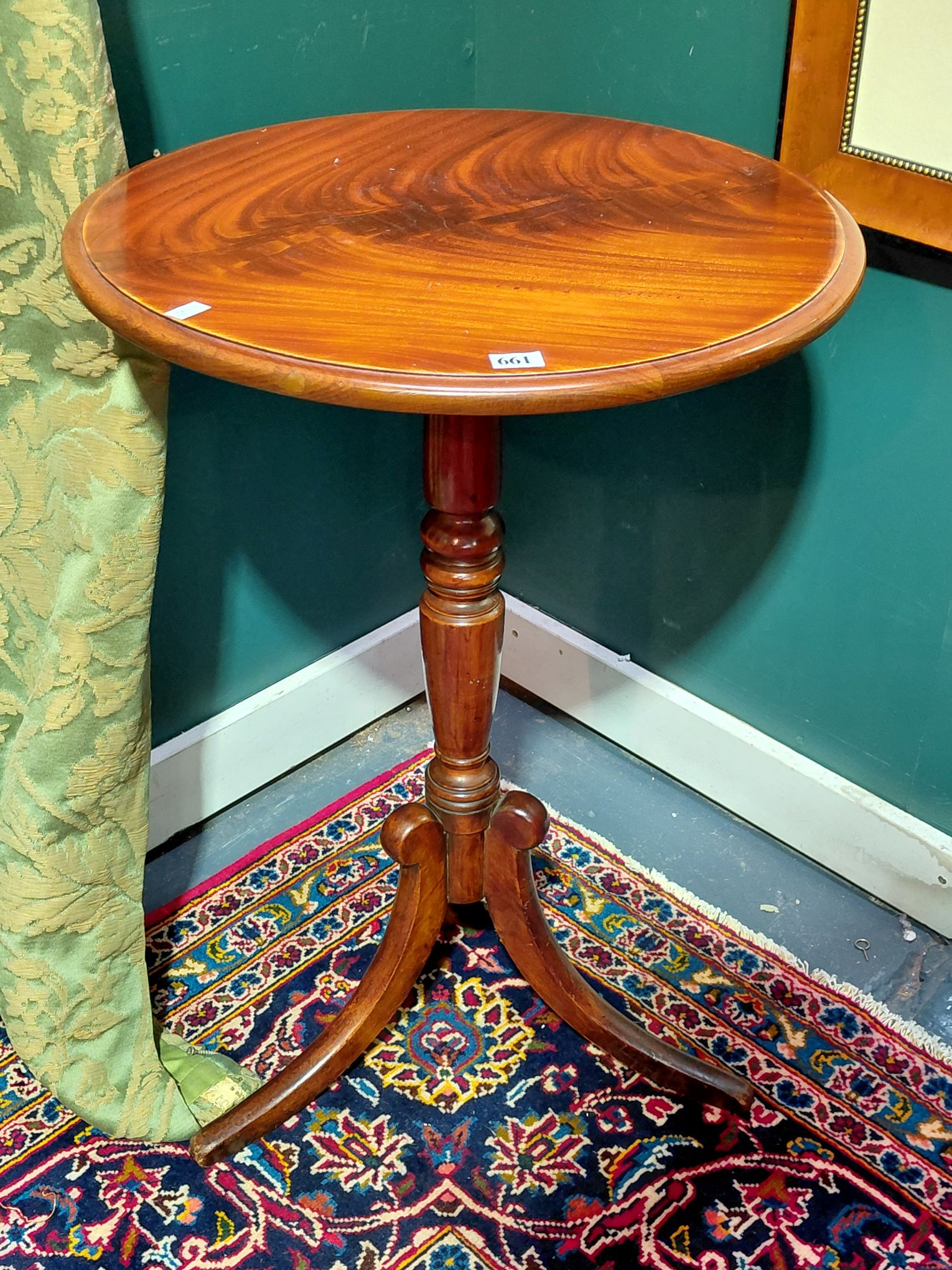 661 · 19TH CENTURY PEDESTAL WINE TABLE