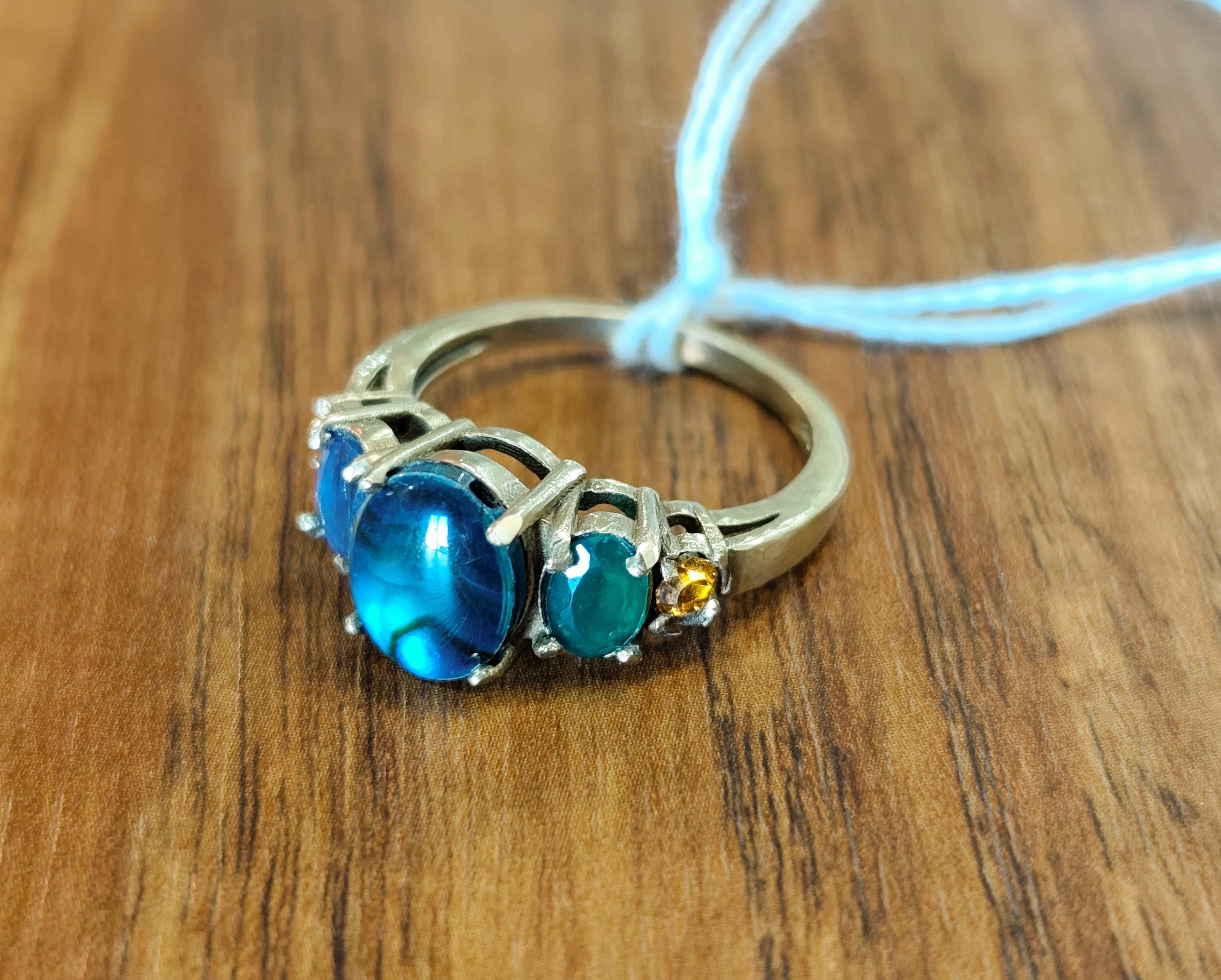 S925 Marked Gold Coloured Ring with Stones — NZ auction result