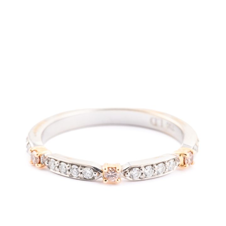 Pink & White Diamond Band 18ct