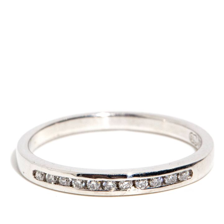 18 Carat Gold Diamond Ring