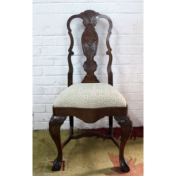 19TH CENTURY MAHOGANY HALL CHAIR