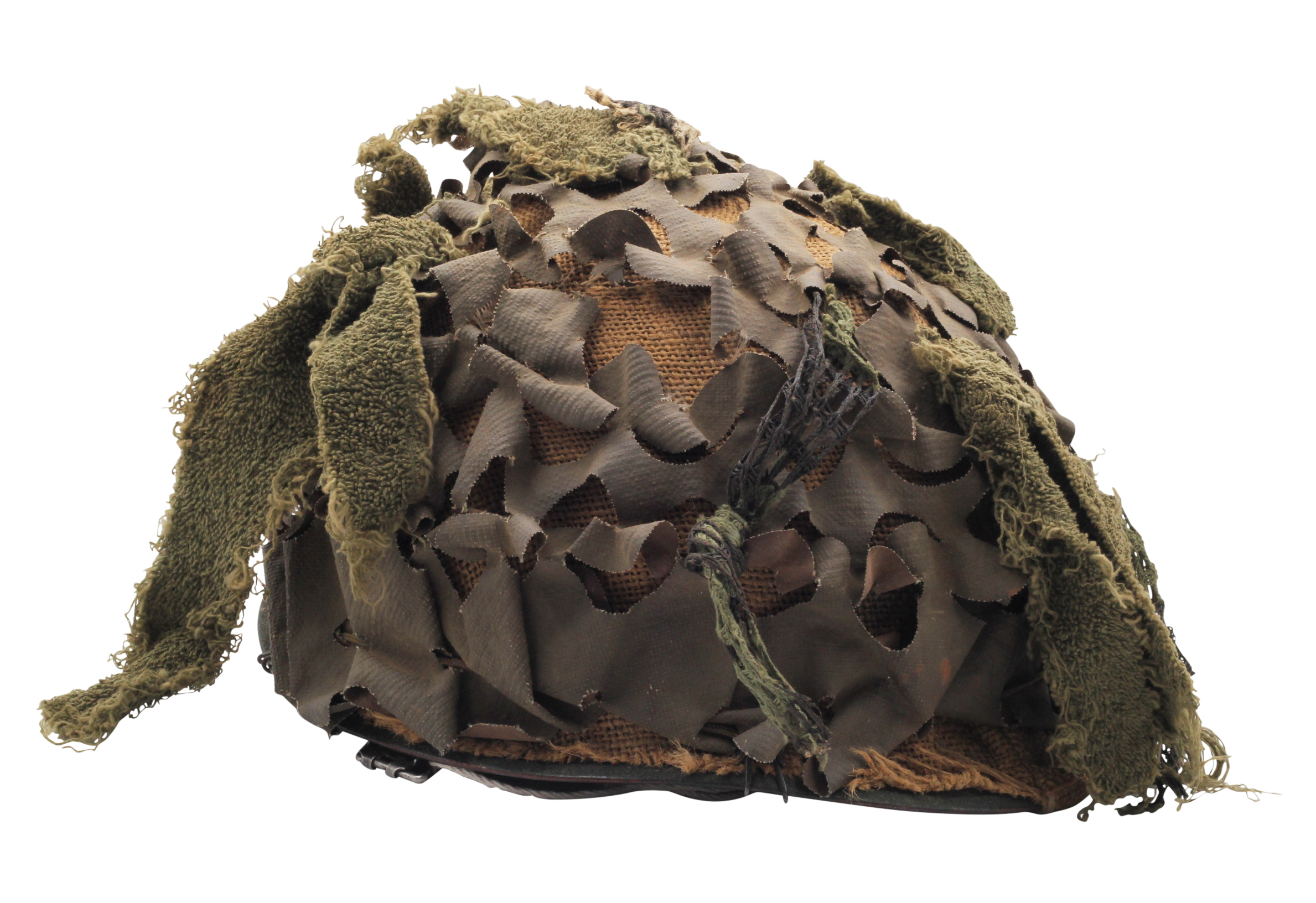 498 · Military Hats & Uniforms