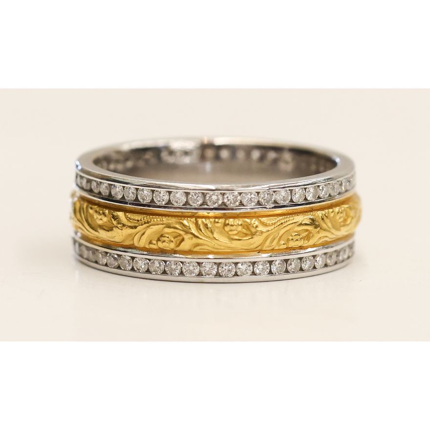 18k and 24k Diamond Two-Tone Band Ring