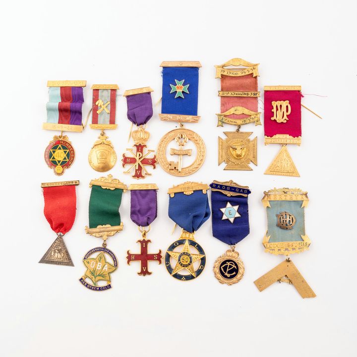 Accumulation of Masonic and Buffalo Medals, England & Australia,