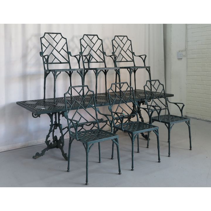 LARGE ALUMINIUM GARDEN TABLE AND SET OF 6 CHAIRS