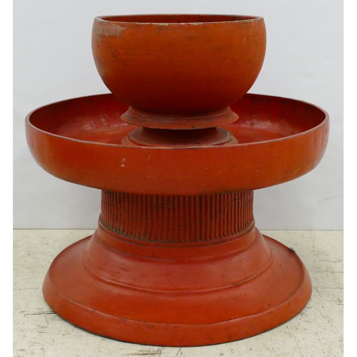 2pc Old Burmese Red Lacquered Bowl and Stand 7'' and 16''