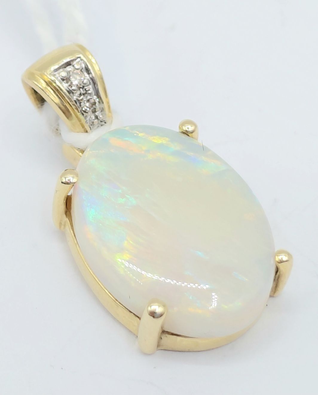 14ct Gold Opal Diamond Pendant