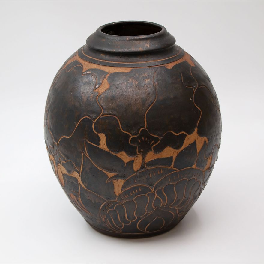 Graeme Storm - Stoneware vase