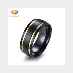 Men s Stainless Steel Black Ring with Wood Grain Design Black / Gold V 1/2 |