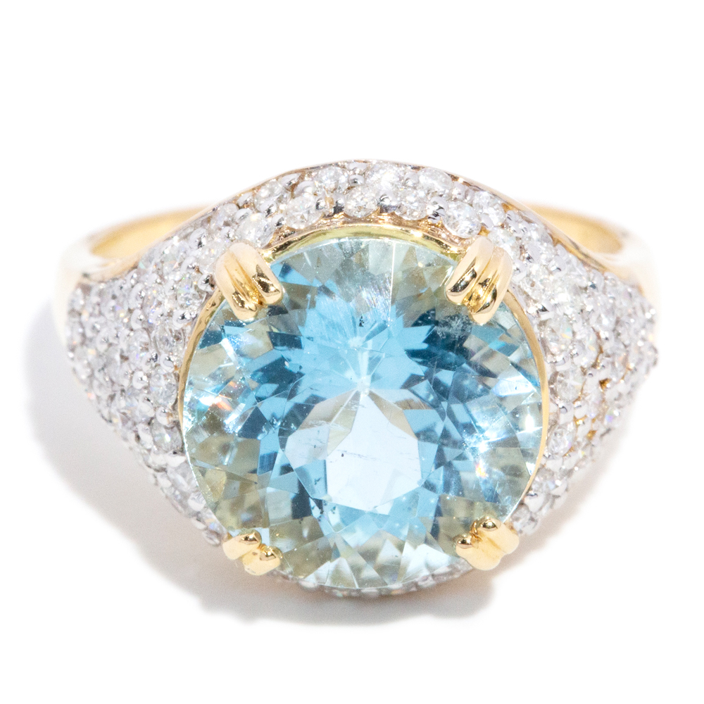 101 · 4.58 Carat Aquamarine & Diamond 14ct Gold Ring