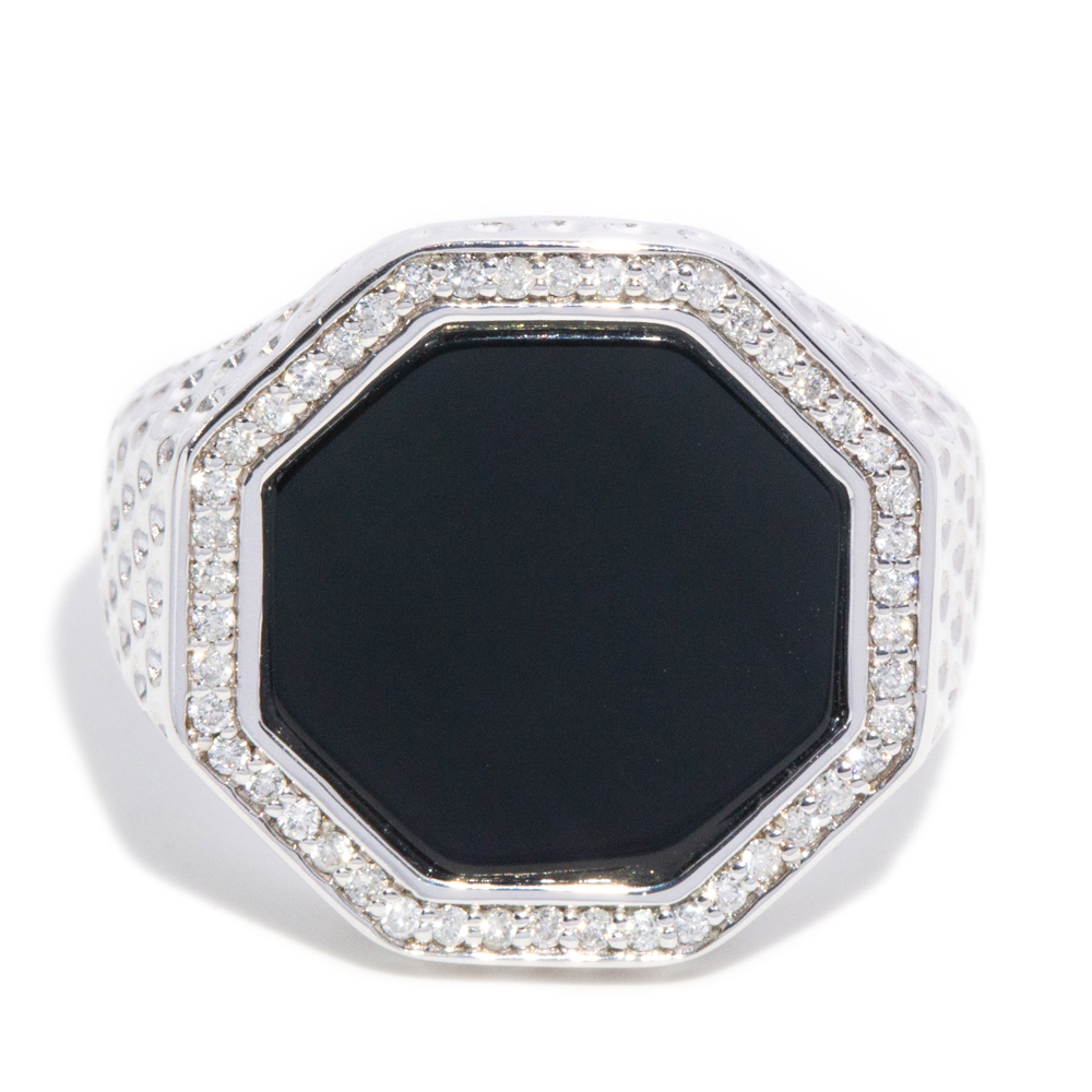 23 · Onyx & 0.24 Carat Diamond Signet Ring 14ct Gold