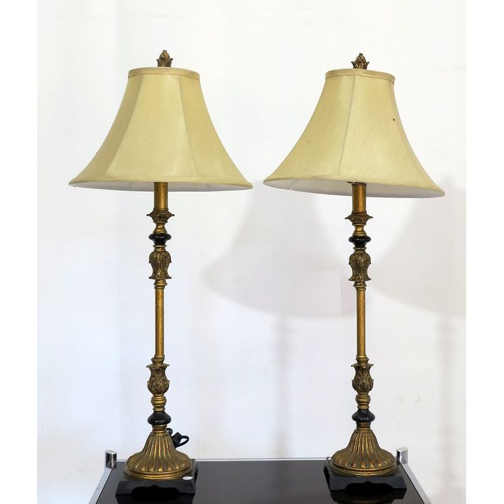 PAIR OF STEEL AND RESIN TABLE LAMPS