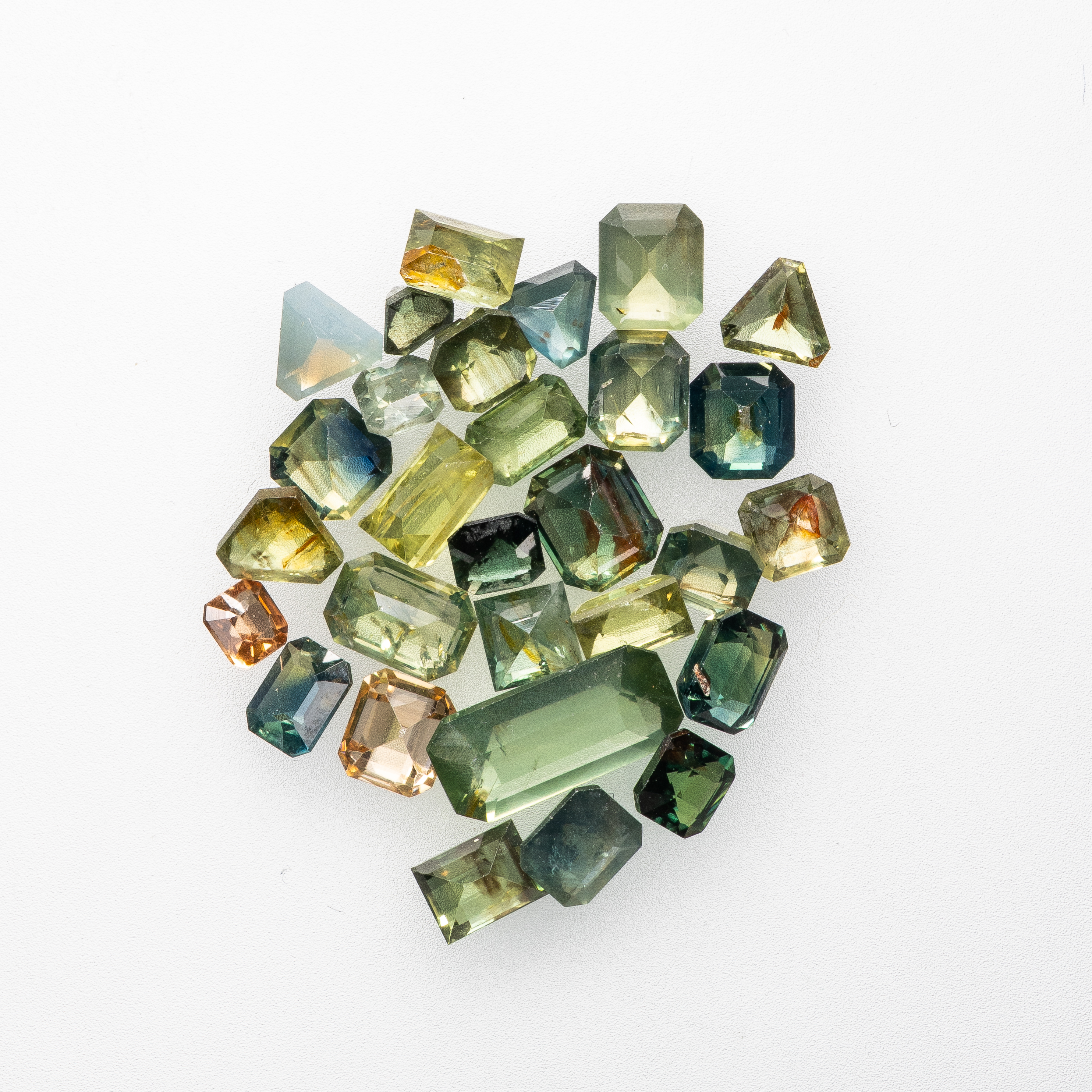 59 · 10ct Australian Sapphires