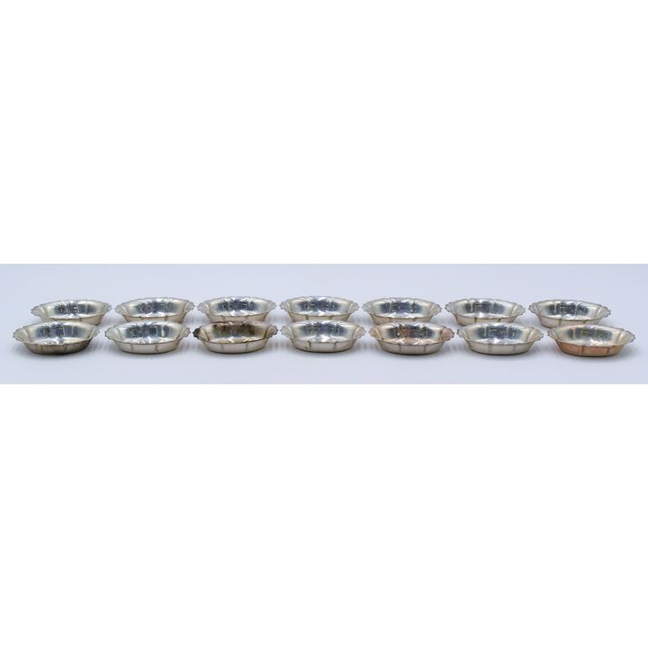 Set 14 Webster Sterling Chippendale Nut Dishes 3'' - 255 Grams TW