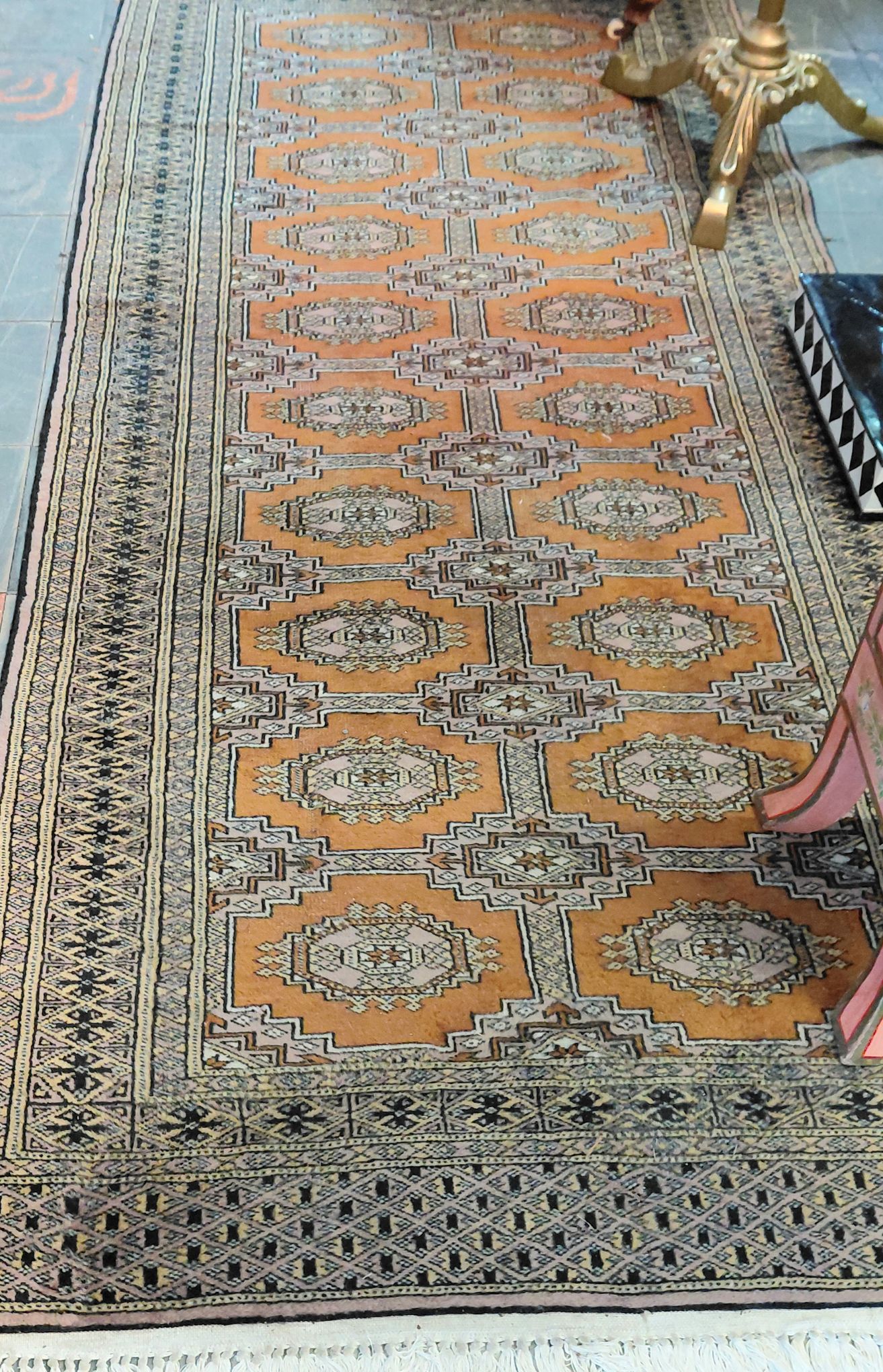 59 · PERSIAN CHOBI RUG