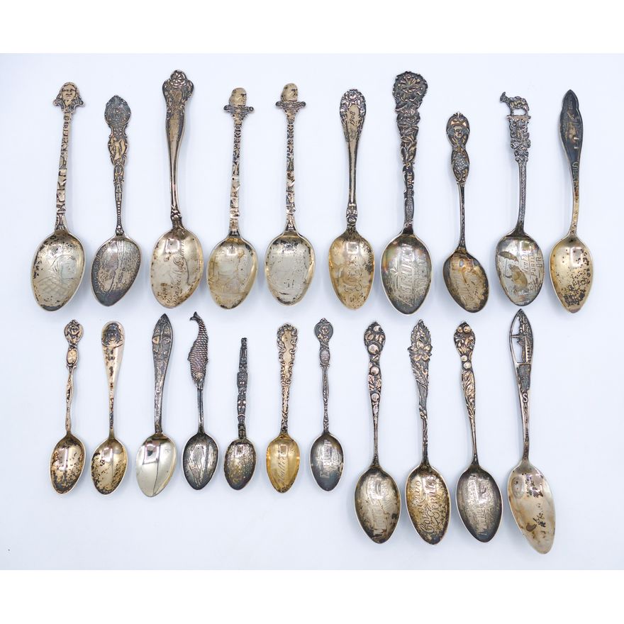 Box Antique Sterling Souvenir Spoons Seattle etc. - 293 Grams TW
