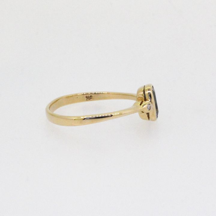 Topaz & Diamond Ring 1.77g
