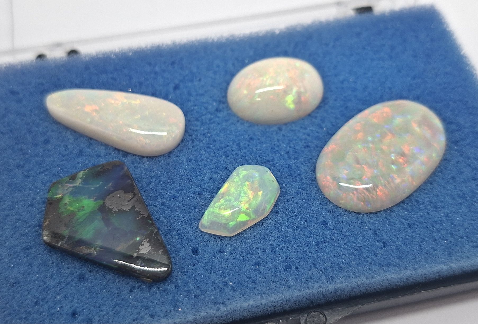 Loose Opals
