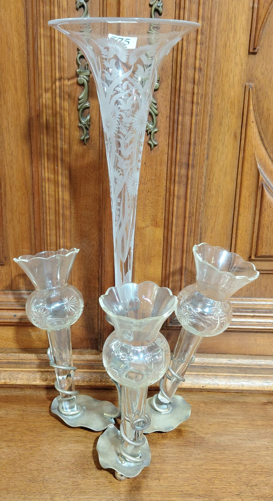 575 · EDWARDIAN TRUMPET EPERGNE