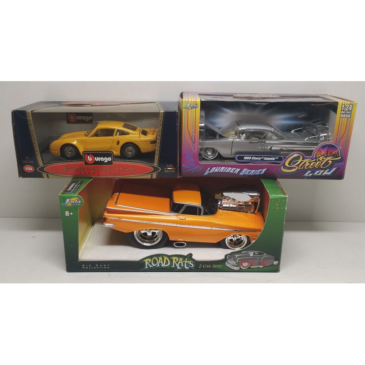 Die Cast Model Cars (x3)