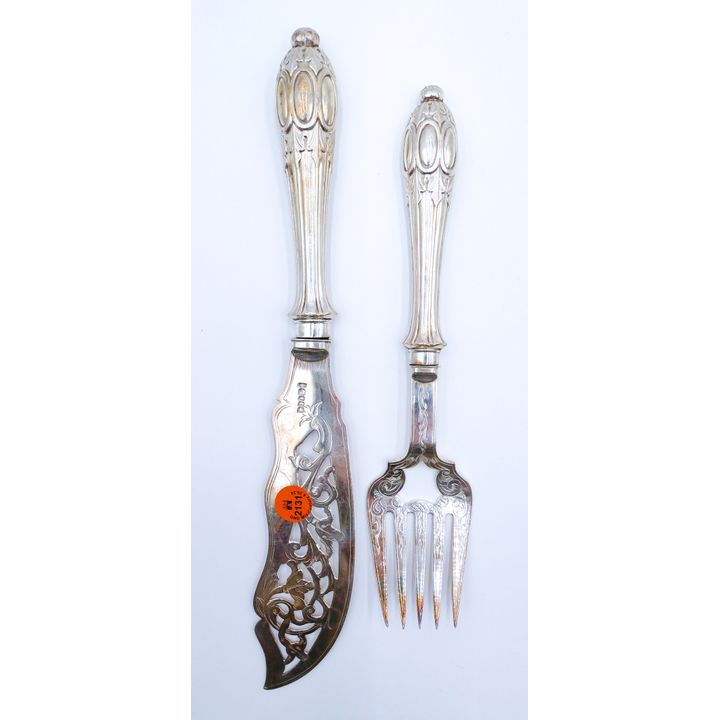 Victorian English Silverplated Fish Service 10'' to 13''