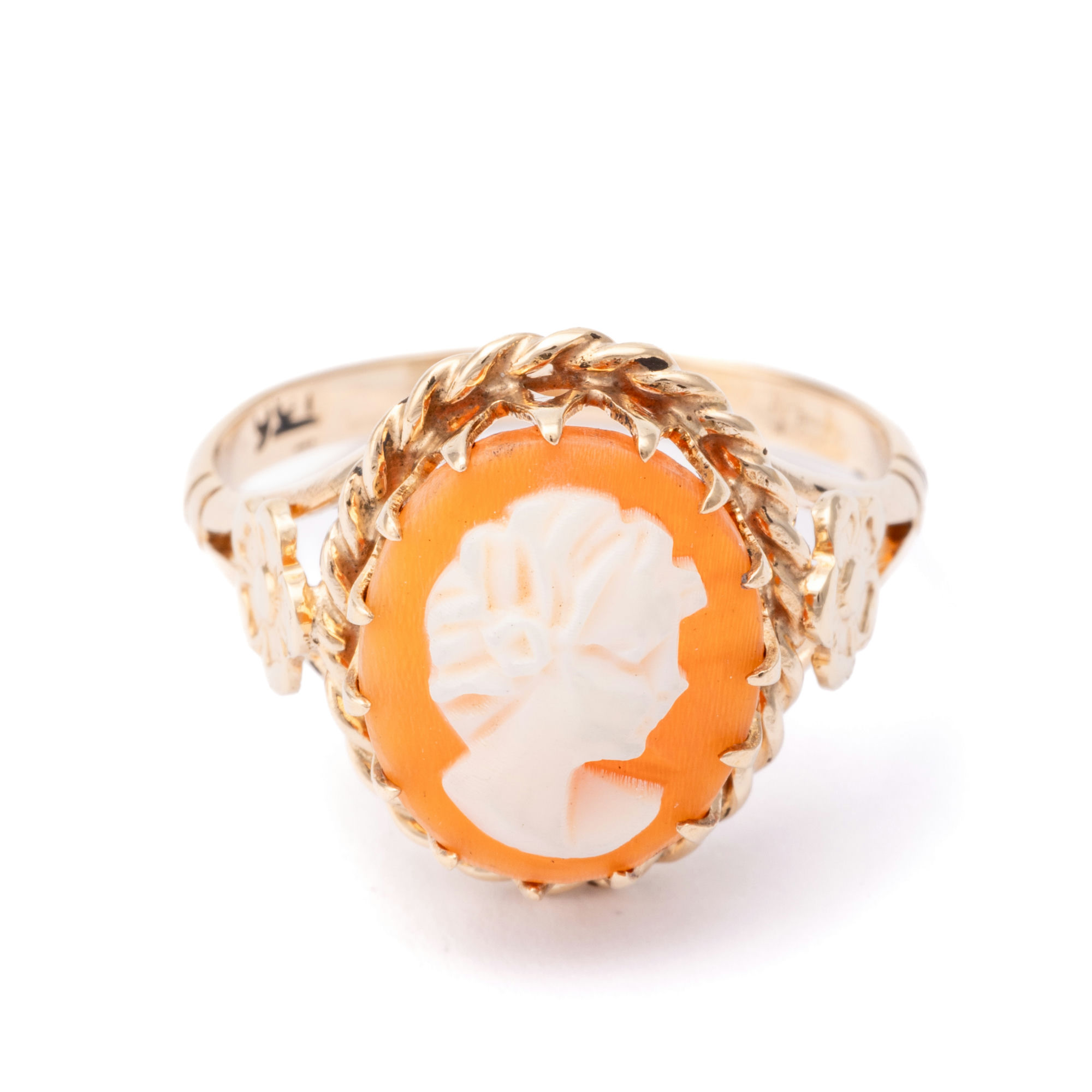 Cameo Ring 9ct Gold ,