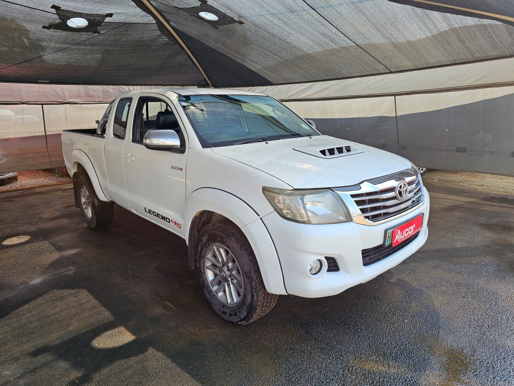 2016 TOYOTA HILUX 3.0D-4D LEGEND 45 4X4 XTRA CAB P/U