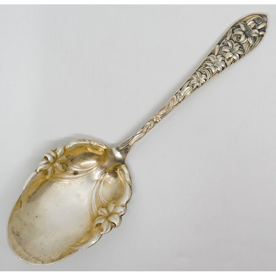 Whiting ''FWS1'' Floral Sterling Serving Spoon 9'' - 101 Grams