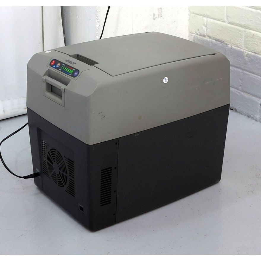 WAECO MODEL TC-35FL-AC COOLER BOX