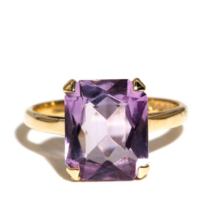 9 Carat Gold Amethyst Ring,