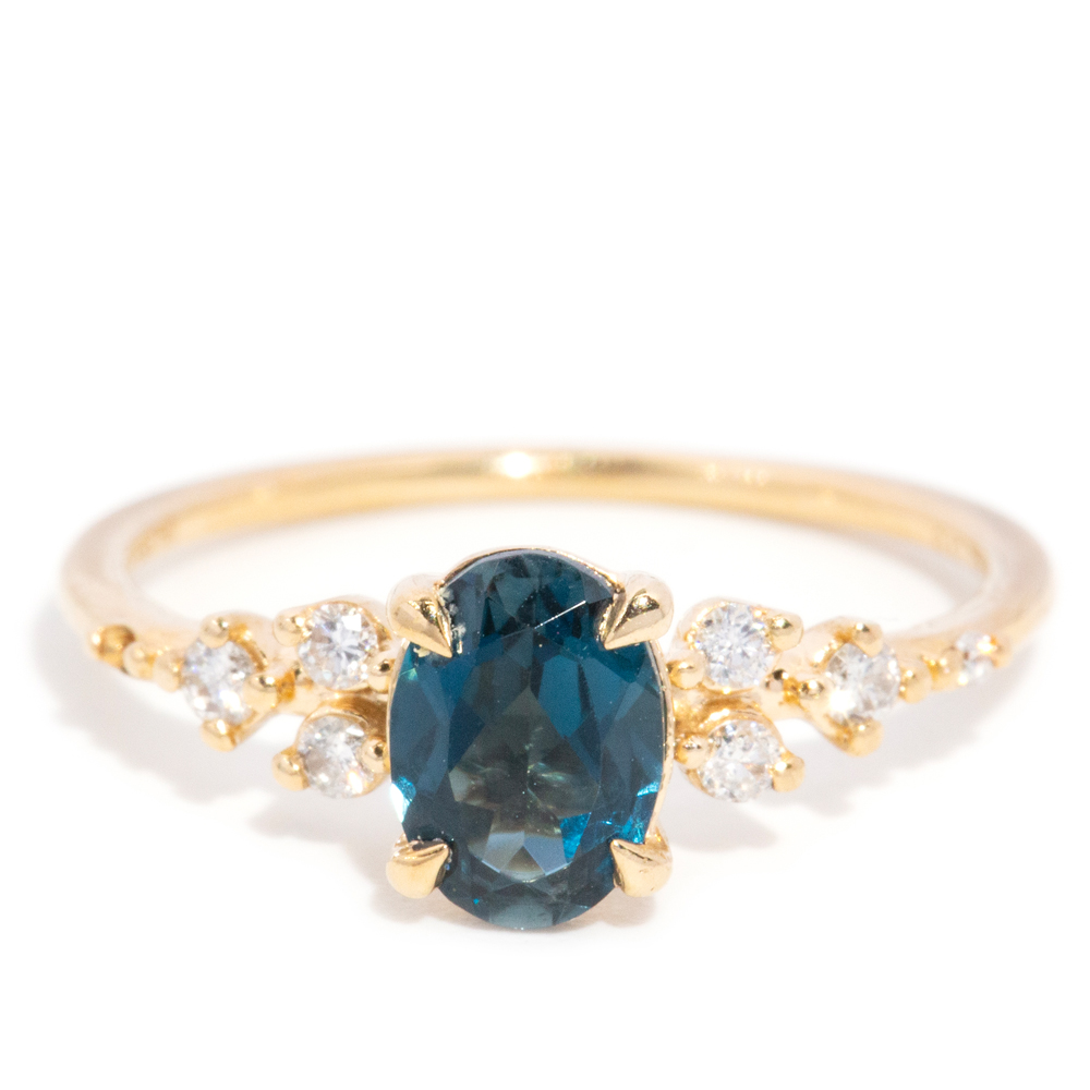 75 · Topaz & Diamond Ring 10ct Gold