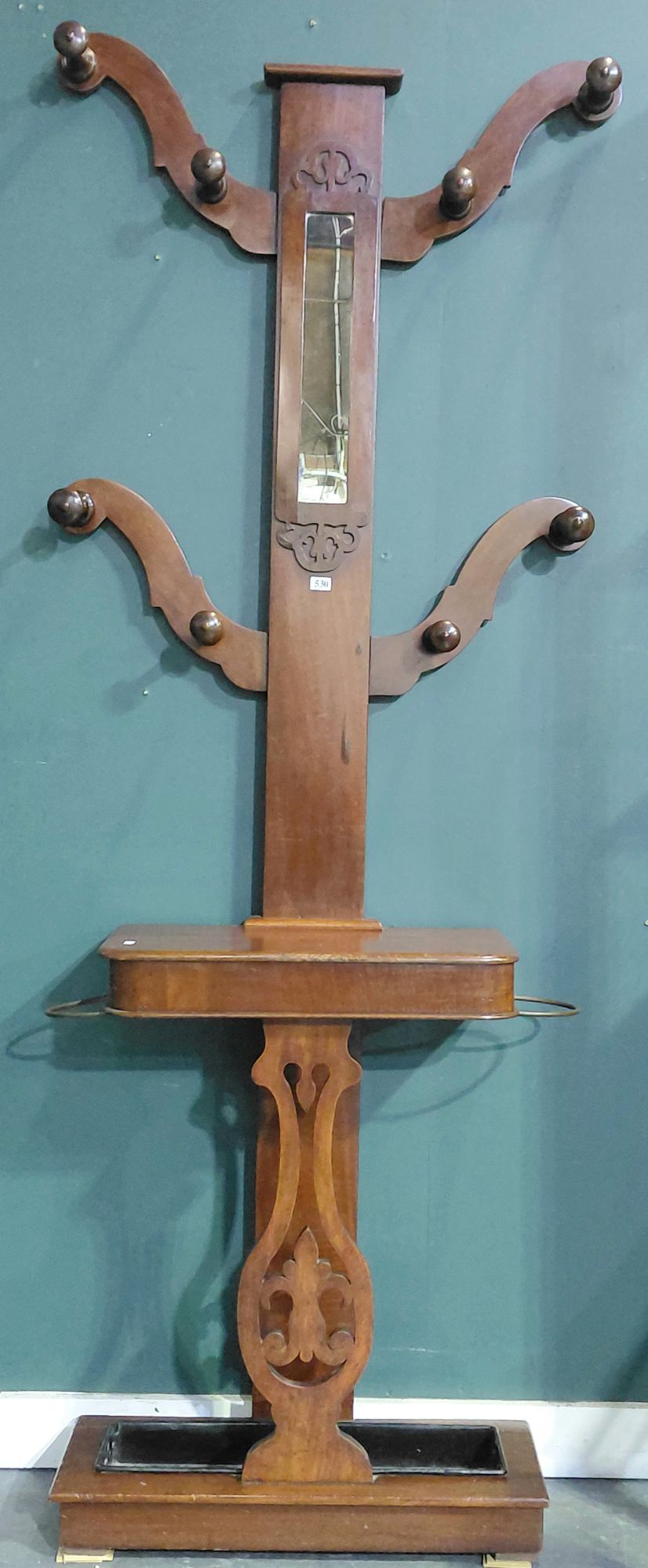 530 · VICTORIAN TREE HALL STAND