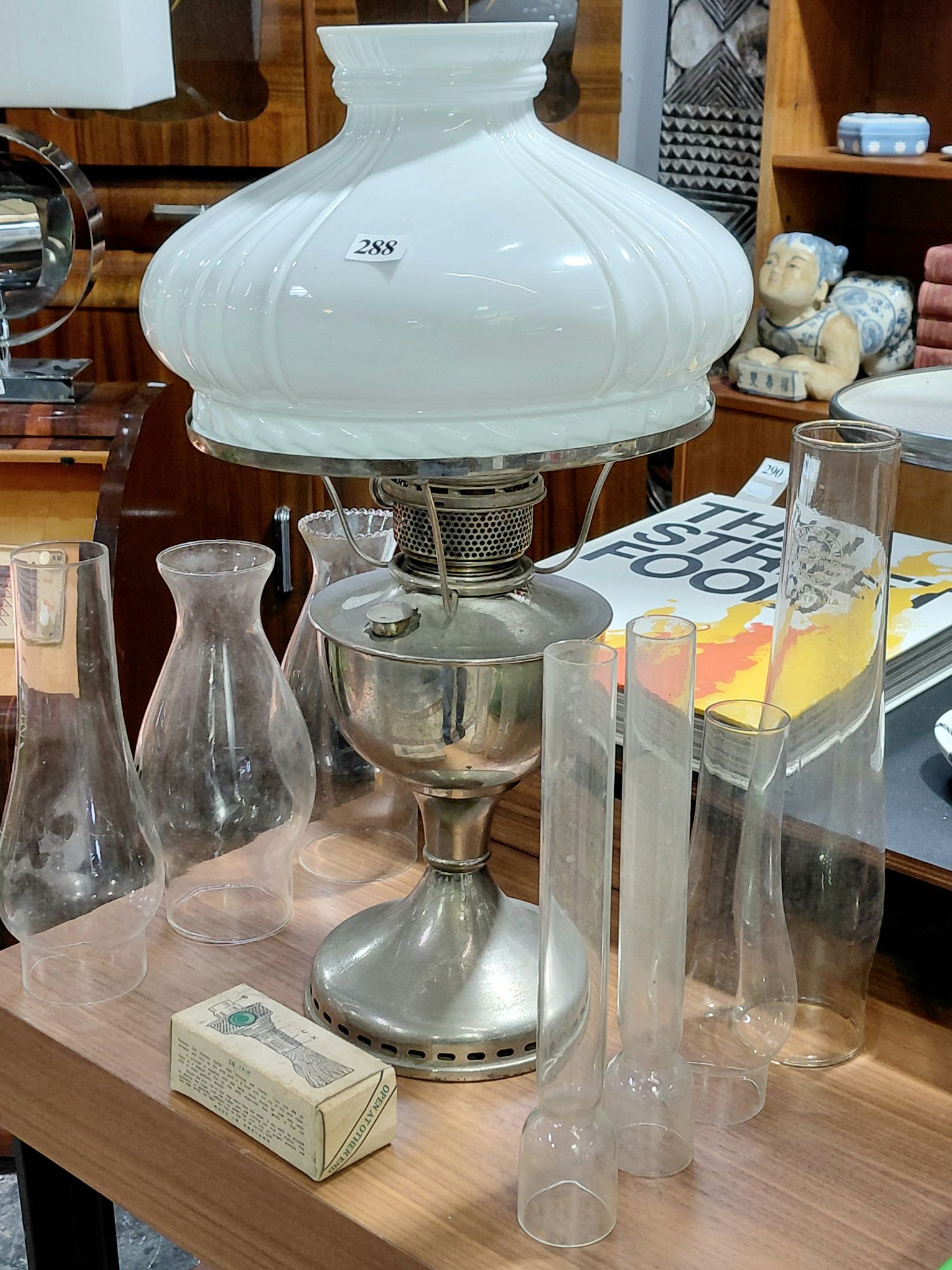 288 · VINTAGE LAMP