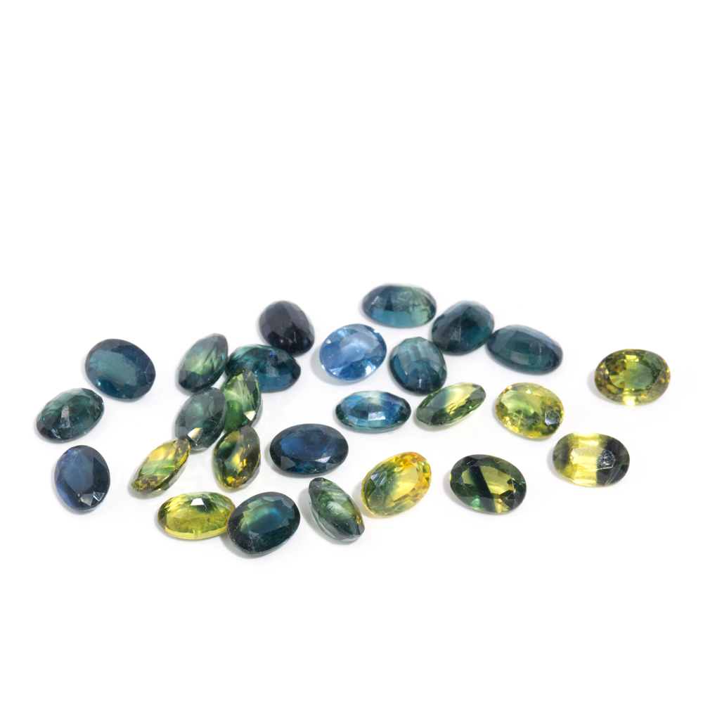 193 · 27.40 Carat Parcel of loose Sapphire Stones
