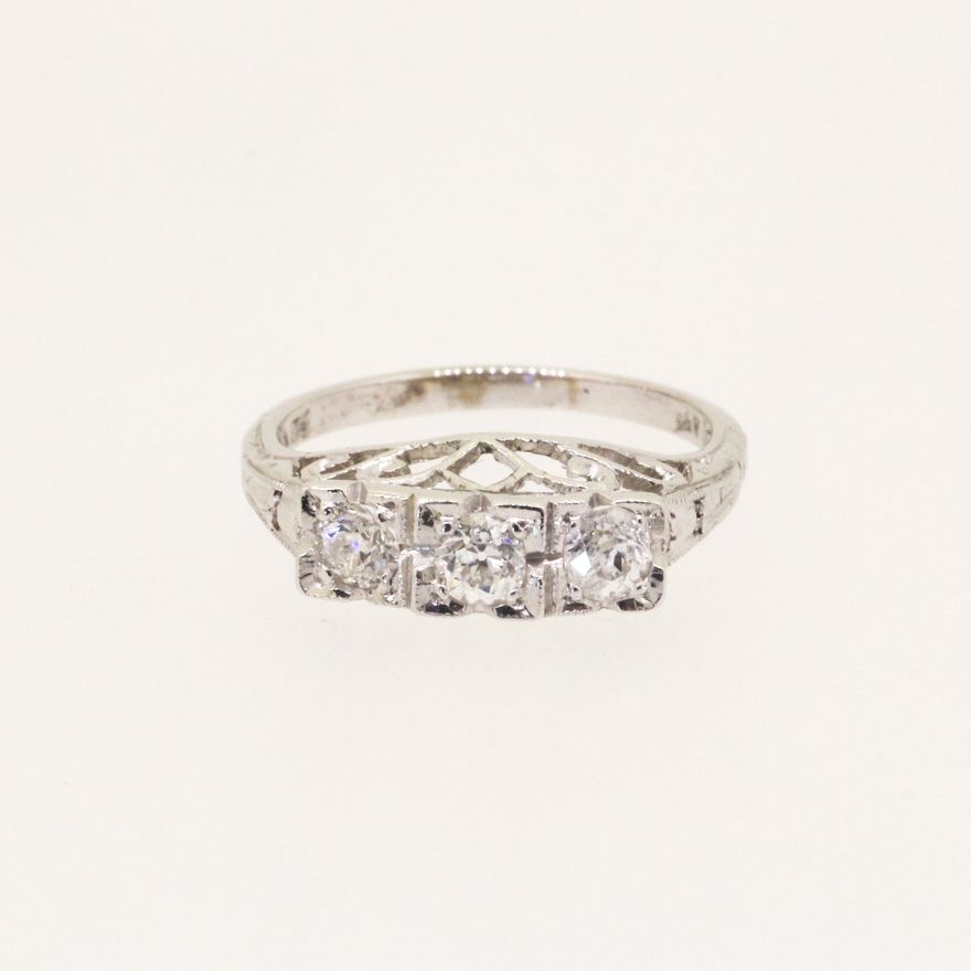 Vintage Style Diamond Ring 2.76g