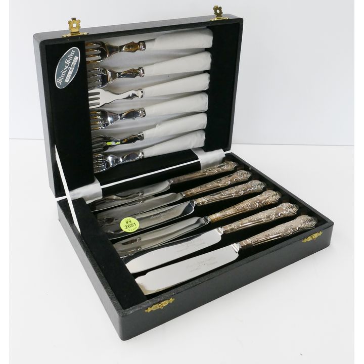 English Sterling Handled Fruit Set in Case