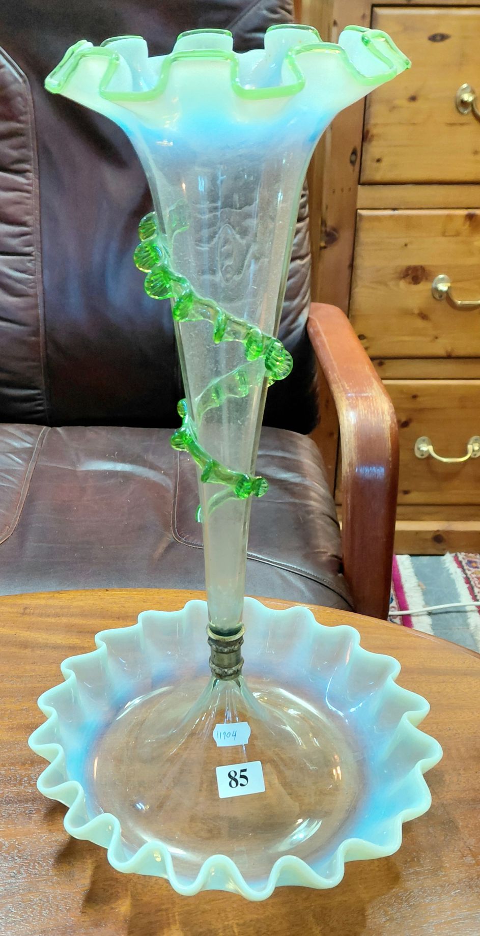 85 · VICTORIAN TRUMPET EPERGNE